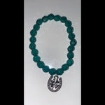 Octagon shiny green beads with dangling lucky horse shoe with clover in the middle bracelet